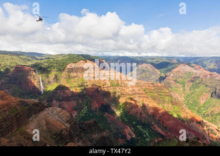 Stati Uniti d'America, Hawaii, Kauai, Waimea Canyon State Park, vista sul Canyon di Waimea Foto Stock