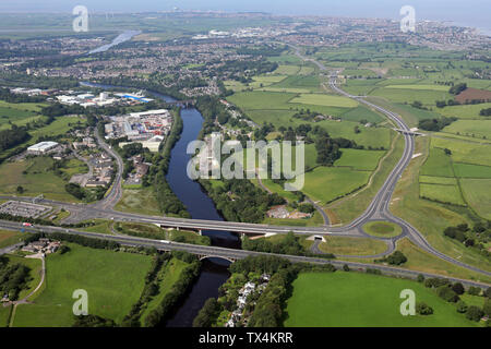 Vista aerea del Lancaster Tangenziale Nord A683, Heysham a M6 link road, Lancashire Foto Stock