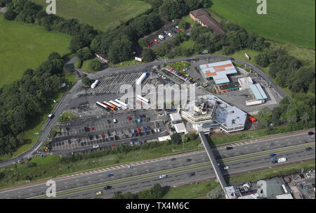 Vista aerea di Lancaster servizi autostradali in direzione nord Foto Stock