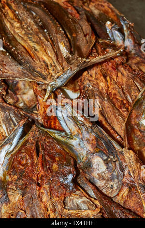 Pesci secchi di cibo naturale in astratto il Mercado dos Lavradores, mercato di agricoltori, Funchal, Madeira, Portogallo, Unione Europea Foto Stock