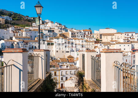 Spagna, Andalusia, Provincia di Cadice, a Setenil de las Bodegas Foto Stock