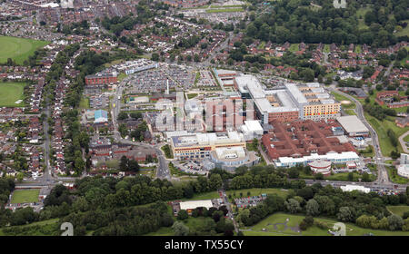 Vista aerea del Royal Stoke University Hospital, Staffordshire, Regno Unito Foto Stock