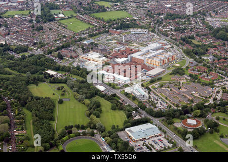 Vista aerea del Royal Stoke University Hospital, Staffordshire, Regno Unito Foto Stock