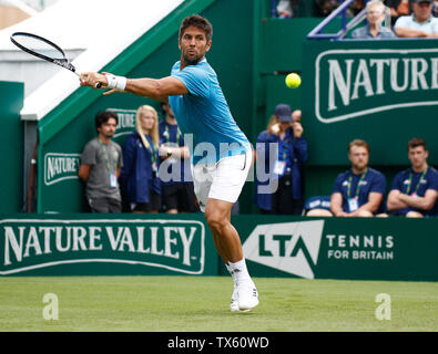 Devonshire Park, Eastbourne, Regno Unito. Il 24 giugno 2019. Natura Valle Torneo Internazionale di Tennis; Fernando Verdasco (ESP) gioca il rovescio girato nel suo match contro John Millman (AUS) Credito: Azione Sport Plus/Alamy Live News Foto Stock