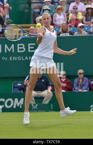 KAROLINA PLISKOVA (CZE) a Eastbourne, Regno Unito. Il 24 giugno 2019. Natura Valle internazionali di tennis in Devonshire Park. Foto Stock