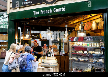 Il francese Comte shop, Borough Market, Londra Foto Stock