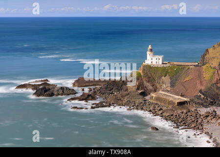 Il faro di Hartland Point in North Devon. Foto Stock