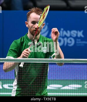 Minsk. La Bielorussia. Il 24 giugno 2019. Samuel Magee (IRL) svolge nel gruppo fasi del Badminton concorrenza al 2° European games. Credito: Sport In immagini/Alamy Live News Foto Stock