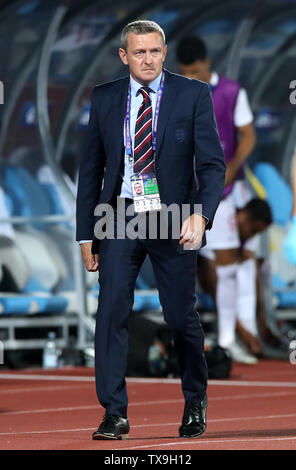 Inghilterra manager Aidy Boothroyd durante il 2019 UEFA Europei Under-21 gara di campionato al San Marino Stadium, Serravalle. Foto Stock