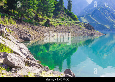 Tianchi Tianshan in estate Foto Stock