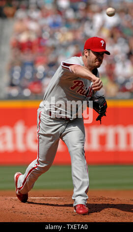 Philadelphia Phillies a partire lanciatore Adam Eaton getta contro Atlanta Braves nel primo inning al Turner Field di Atlanta il 26 maggio 2007. (UPI foto/John Dickerson) Foto Stock