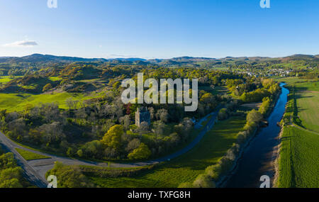 Vista aerea di Cardoness Castle, Gatehouse of Fleet, Dumfries & Galloway, Scozia Foto Stock