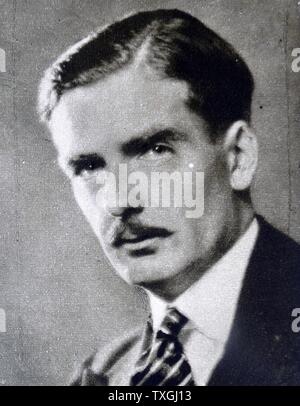 Robert Anthony Eden, 1° Conte di Avon, (1897 ñ 1977) British politico conservatore e segretario di Stato per gli affari esteri. Il primo ministro del Regno Unito dal 1955 al 1957. Foto Stock