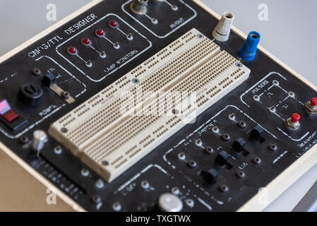 Vecchio advanced breadboard Foto Stock