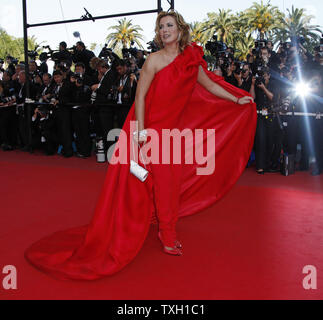 L'attrice Natacha Amal arriva sul tappeto rosso prima di una proiezione del film "Los abrazos rotos (rotto abbraccia)' alla sessantaduesima annuale di Cannes Film Festival di Cannes, Francia il 19 maggio 2009. (UPI foto/David Silpa) Foto Stock