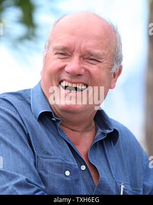 Peter Lindbergh arriva a un photocall per il film 'L'aspetto' durante la 64a annuale internazionale di Cannes Film Festival di Cannes, Francia il 16 maggio 2011. UPI/David Silpa Foto Stock