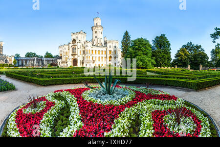 Hluboka nad Vltavou Castello nella Repubblica Ceca Foto Stock