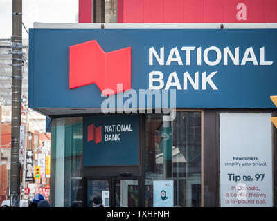 TORONTO CANADA - Novembre 14, 2018: il Logo della banca nazionale del Canada, a Toronto, Ontario, Quebec. Si tratta di una delle più grandi banche canadesi e uno Foto Stock