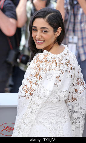 Golshifteh Farahani arriva a un photocall per il film "Paterson' durante la sessantanovesima annuale internazionale di Cannes Film Festival di Cannes, Francia il 16 maggio 2016. Foto di David Silpa/UPI Foto Stock