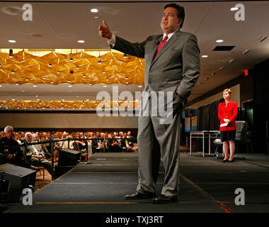 Candidato presidenziale democratico New Mexico Gov. Bill Richardson parla di un forum del processo democratico di candidati presidenziali ospitata dalla Associazione americana per la giustizia a loro 2007 Convegno annuale di Chicago di Domenica, 15 luglio 2007. (UPI foto/Brian Kersey) Foto Stock