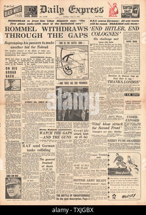 1942 front page Daily Express battaglia per la Libia e bombardamento di Colonia Foto Stock