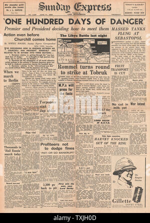 1942 front page Sunday Express battaglia per Tobruk e Sebastapol Foto Stock