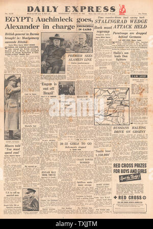 1942 front page Daily Express secondo piani anteriore concordato da Churchill e Stalin e la battaglia di Stalingrado Foto Stock