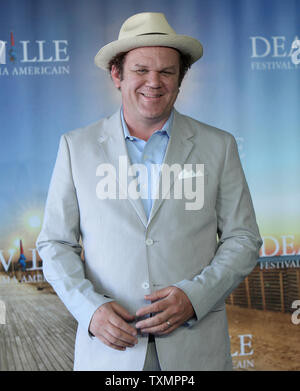 John C. Reilly arriva a un photocall per il film "Ciro' durante la trentaseiesima American Film Festival di Deauville a Deauville, Francia il 10 settembre 2010. UPI/David Silpa Foto Stock