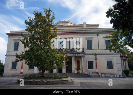 Corfù, Grecia - circa nel maggio 2019 Mon Repos Palace Foto Stock