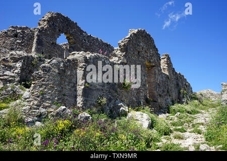 Mistra, Grecia circa il maggio 2019 rovine della fortezza Foto Stock