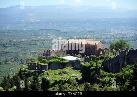 Mistra, Grecia circa il maggio 2019 Big palace Foto Stock