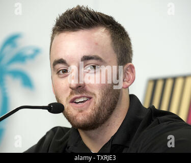NASCAR Nationwide Series Championship contender Austin Dillon la guida della vettura numero 3, Bass Pro Shops Chevrolet, risponde alle domande durante una conferenza stampa presso la Homestead-Miami Speedway a Homestead, Florida il 15 novembre 2012. Dillon gareggerà nella Ford EcoBoost 300 campionato su Sabato, 17 novembre 2012 durante la Ford Championship weekend. .UPI/Joe Marino-Bill Cantrell Foto Stock