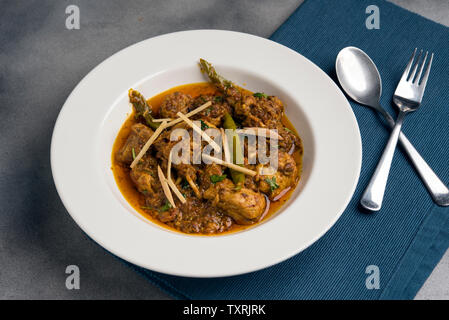 Ricetta di Kadai di pollo indiano piccante Foto Stock