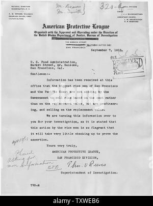 American League protettivo a U. S. Il cibo Administration re: Vendite di riso, campo di applicazione e il contenuto: Questa lettera è stata ricevuta dalla California Amministratore di cibo dalla American League protettivo. La lega è stata una organizzazione patriottica che spiato su individui e aziende e ha riferito accuse di cibo-accaparramento e ad altre agenzie delle Nazioni unite-American attività. La lega è stata interessata in modo particolare German-Americans e sospetti sympathsizers tedesco. Foto Stock