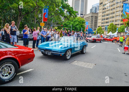 Auto d'epoca di Inghilterra, molti modelli diversi, incredibile sfilata a Sydney Hyde park il 26 gennaio 2012 Foto Stock