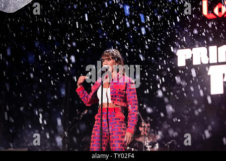 Barcellona - 18 Maggio: Aitana (cantante da Operación Triunfo show) esegue in concerto a Primavera Festival Pop il 18 maggio 2019 a Barcellona, Spagna. Foto Stock