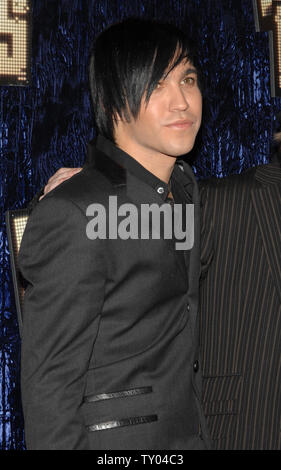 Pete Wentz arriva per gli MTV Video Music Awards al Palms Hotel e Casinò di Las Vegas il 9 settembre 2007. (UPI foto/Jim Ruymen) Foto Stock
