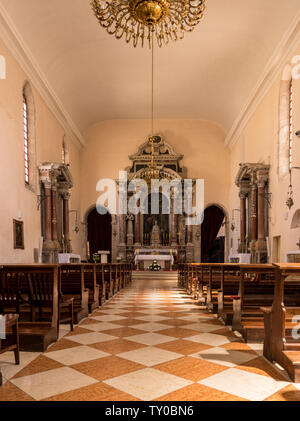 San Francesco chiesa nel monastero francescano di Zadar in Croazia Foto Stock