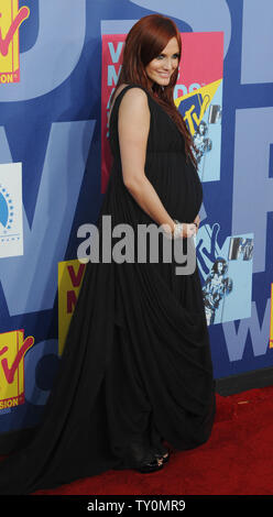 Il cantante Ashlee Simpson, che si aspetta il suo primo bambino con Pete Wentz arriva a 2008 MTV Video Music Awards a Los Angeles il 7 settembre 2008. (UPI foto/Jim Ruymen) Foto Stock