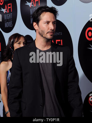 Attore Keanu Reeves arriva per Target presenta AFI serata al cinema al Arclight Glossari Affini cupola in Los Angeles il 1 ottobre 2008. (UPI foto/Jim Ruymen) Foto Stock