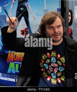 Attore Jack Black assiste la premiere del movimento animato immagine 'Monsters contro Alieni', in città universale, California, 22 marzo 2009. (UPI foto/Jim Ruymen) Foto Stock