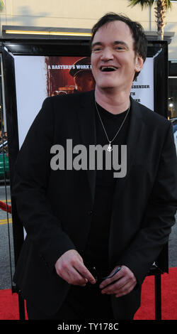 Quentin Tarantino, lo scrittore e regista del motion picture drama guerra " Inglourious Basterds', assiste la premiere del film in corrispondenza di Grauman's cinesi Theatre di Los Angles il 10 agosto 2009. UPI/Jim Ruymen Foto Stock