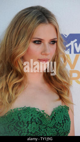 L'attrice Scarlett Johansson arriva a 2010 MTV Movie Awards a Los Angeles il 6 giugno 2010. UPI/Jim Ruymen Foto Stock