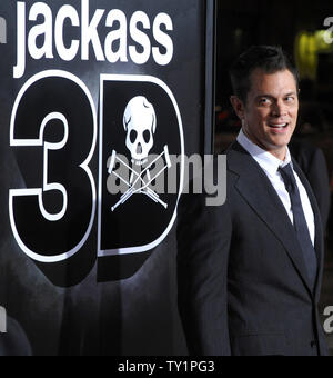 Membro del cast Johnny Knoxville assiste la premiere del motion picture commedia d'azione documentario "Jackass 3D' a Grauman's Chinese Theater nella sezione di Hollywood di Los Angeles il 13 ottobre 2010. UPI/Jim Ruymen Foto Stock