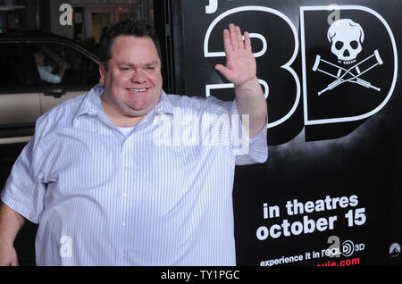 Membro del cast Preston Lacy assiste la premiere del motion picture commedia d'azione documentario "Jackass 3D' a Grauman's Chinese Theater nella sezione di Hollywood di Los Angeles il 13 ottobre 2010. UPI/Jim Ruymen Foto Stock