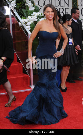 L'attrice Sofia Vergara arriva alla sessantanovesima Annuale di Golden Globe Awards di Beverly Hills, la California il 15 gennaio 2012. UPI/Jim Ruymen Foto Stock