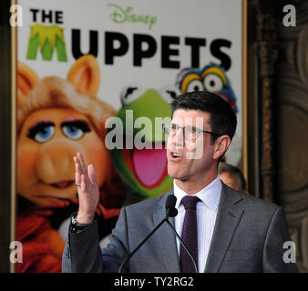 Walt Disney Studios Presidente ricco Ross assiste l'inimitabile Muppets cerimonia di inaugurazione per onorare i Muppets con la 2,466th della stella sulla Hollywood Walk of Fame a Los Angeles il 20 marzo 2012. UPI/Jim Ruymen Foto Stock