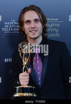 Jonathan Jackson appare dietro le quinte con il miglior attore in un dramma award ha vinto per 'General Hospital', al trentanovesimo Giorno annuale Emmy Awards di Beverly Hills, la California il 23 giugno 2012. UPI/Jim Ruymen Foto Stock