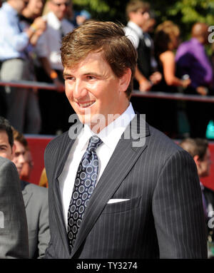 Lettore di NFL Eli Manning di New York Giants arriva per il ESPY Awards presso il Nokia Theatre di Los Angeles il 11 luglio 2012. UPI/Fil McCarten Foto Stock