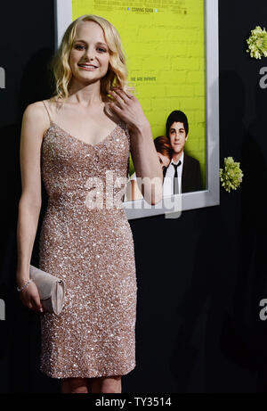 L'attrice Erin Wilhelmi assiste la premiere del motion picture il dramma romantico " i vantaggi di essere un violaciocca', al Arclight Glossari Affini cupola in Los Angeles il 10 settembre 2012. UPI/Jim Ruymen Foto Stock